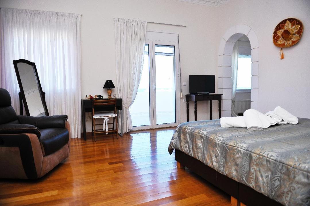 Villa Aphrodite كوليمفاري المظهر الخارجي الصورة